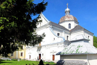 Василианский монастырь рядом с селом Подгорцы