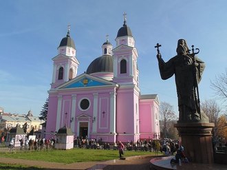 Главный православный храм - Кафедральный собор Св. Духа