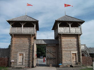 Парк Киевская Русь - Главные ворота